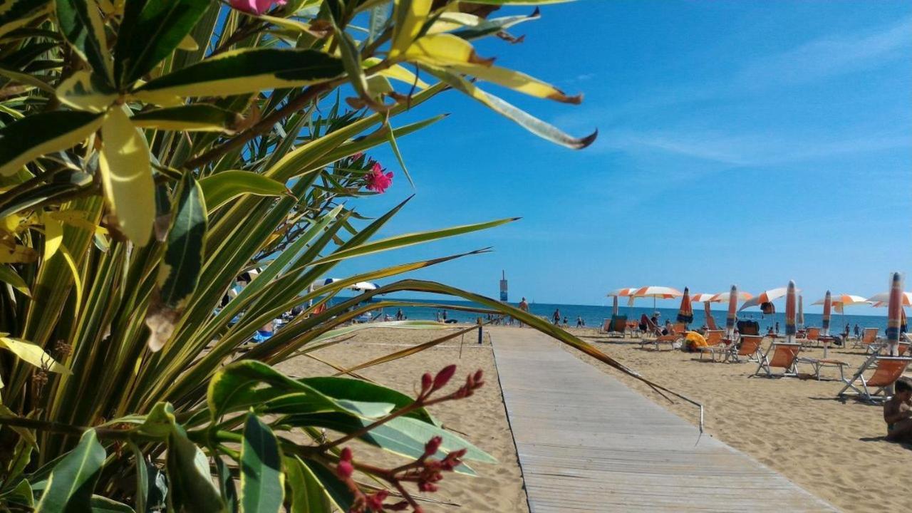 Appartamenti Massimo Bibione Exterior photo